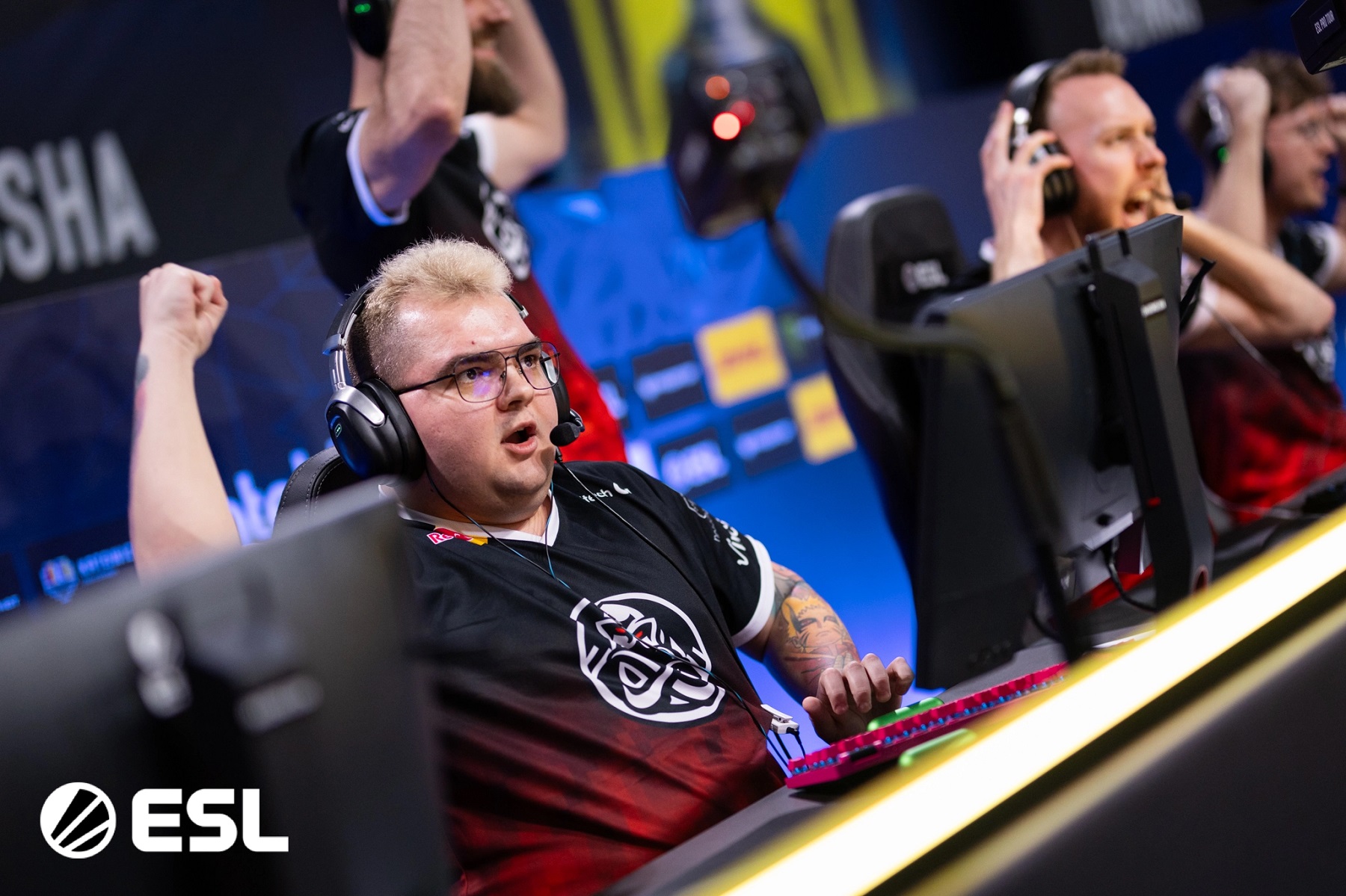  ENCE defeated Astralis in the battle for the Major, ECSTATIC defeated GE