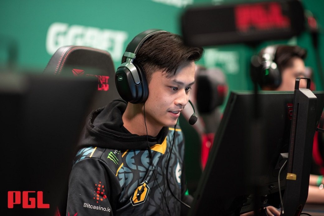 Stewie2K officially plays for G2 in Dallas