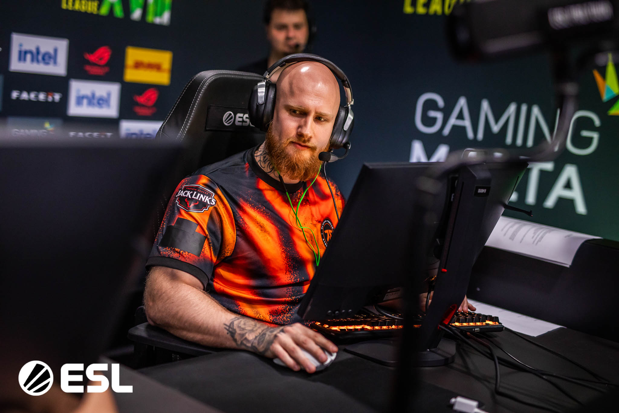 Fnatic won RES EU 6 and qualified for LAN in Belgrade