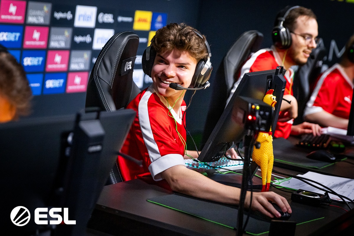 ESL Pro Liga: Dvostruki šampion MOUZ pred ispadanjem