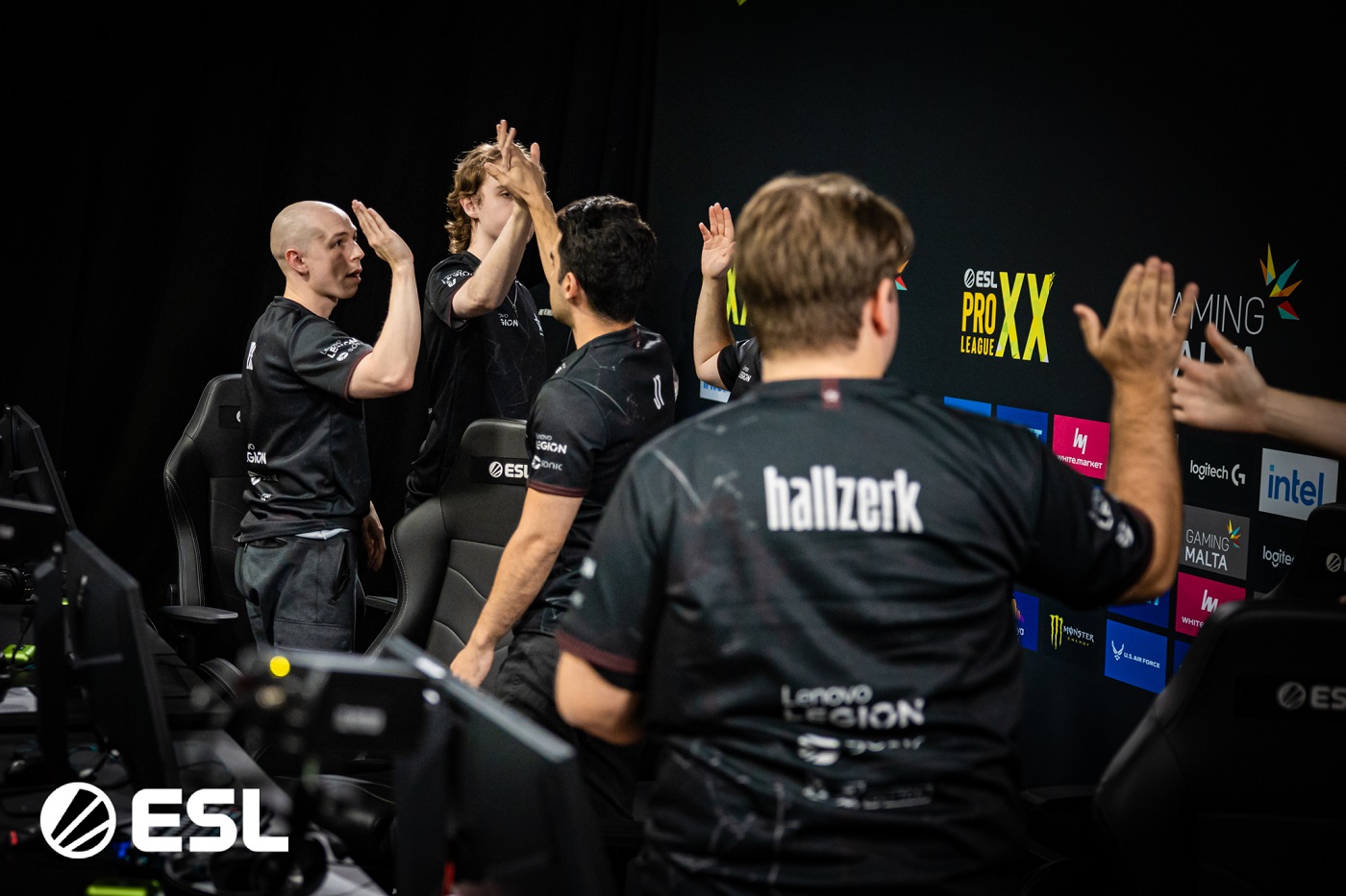 Complexity izbacio FaZe iz ESL Pro Lige