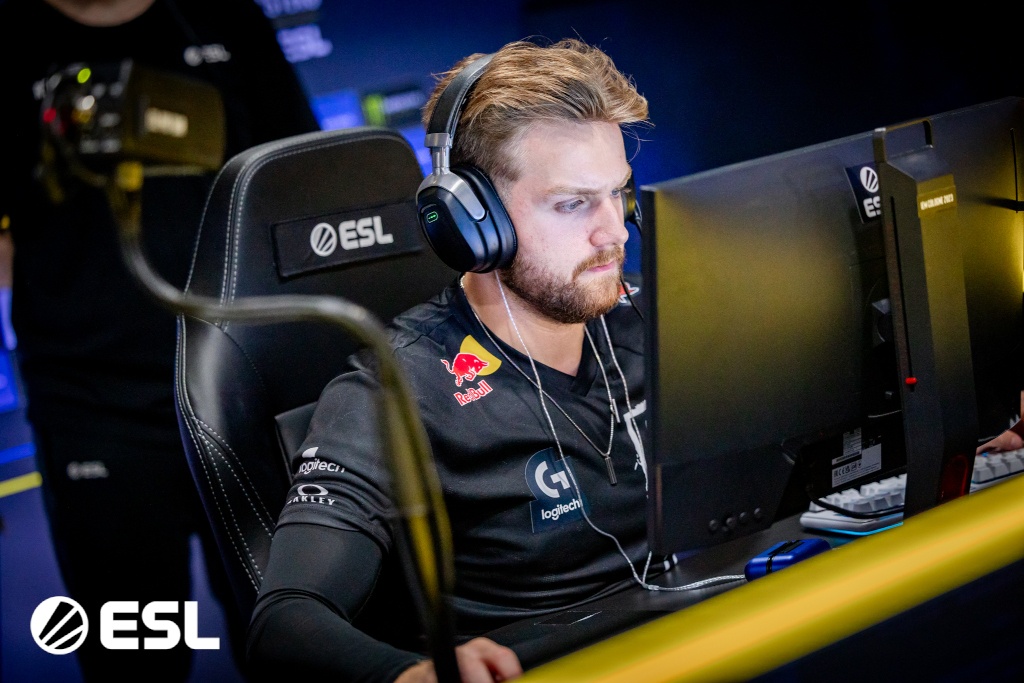 Poraz G2 na startu IEM Rio, NaVi i FURIA u plejofu